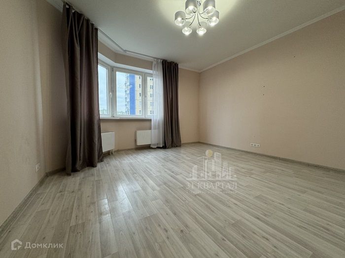 Продаётся 1-комнатная квартира, 36.5 м²