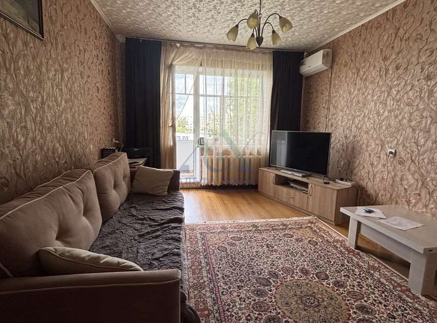 Продаётся 1-комнатная квартира, 34 м²