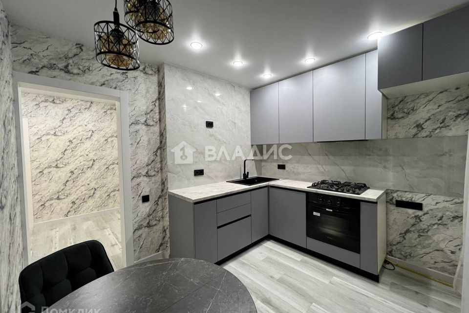 Продаётся 1-комнатная квартира, 40.6 м²