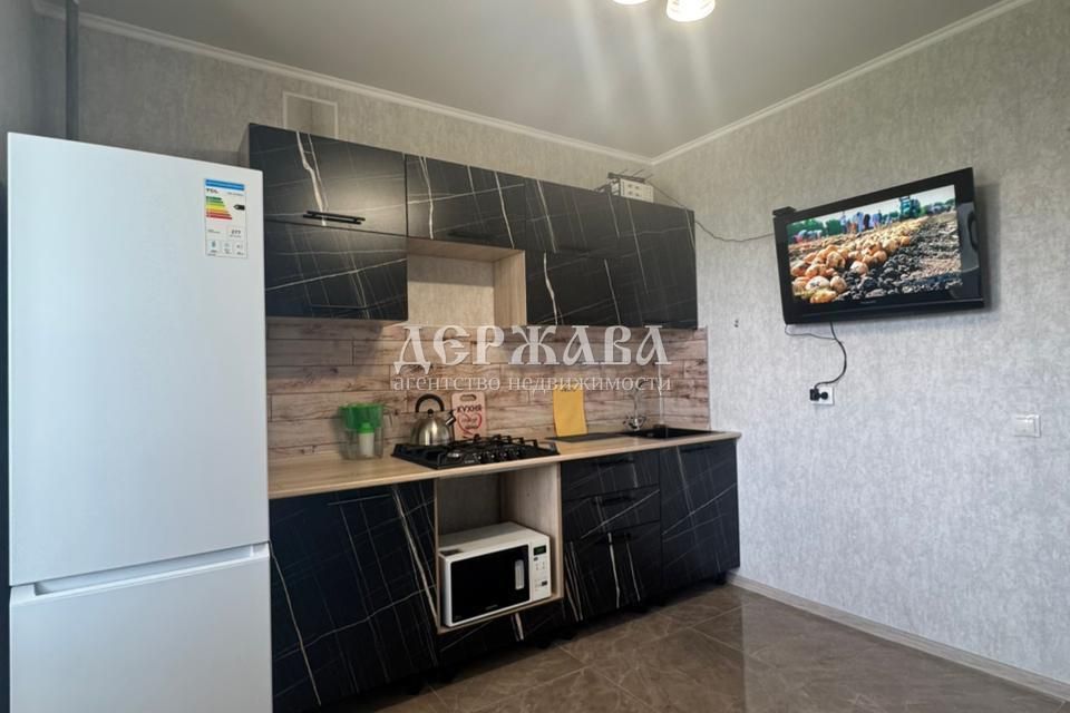 Сдаётся 1-комнатная квартира, 40 м²