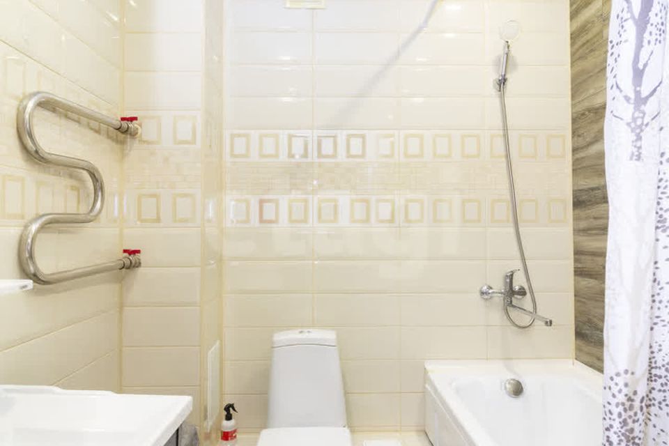 Продаётся 1-комнатная квартира, 37.3 м²