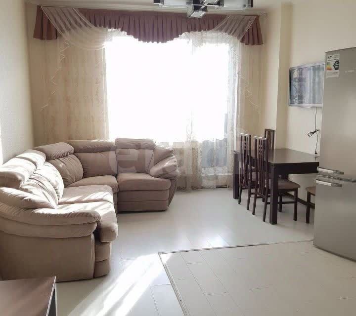 Сдаётся 1-комнатная квартира, 51.9 м²