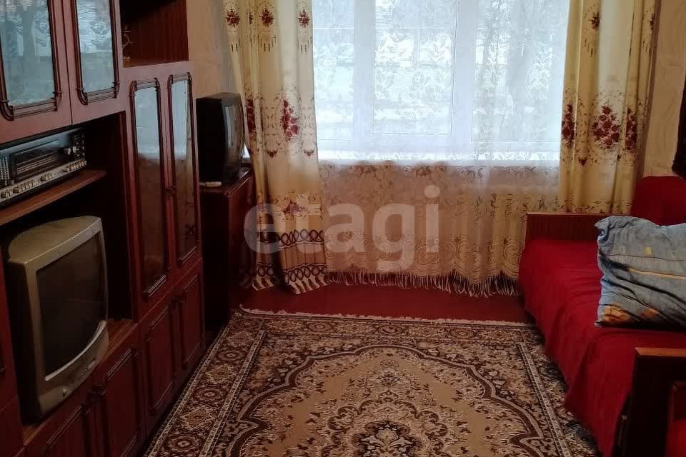 Продаётся 3-комнатная квартира, 51.2 м²