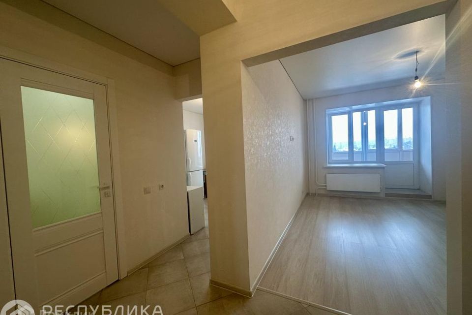 Продаётся 1-комнатная квартира, 41.7 м²