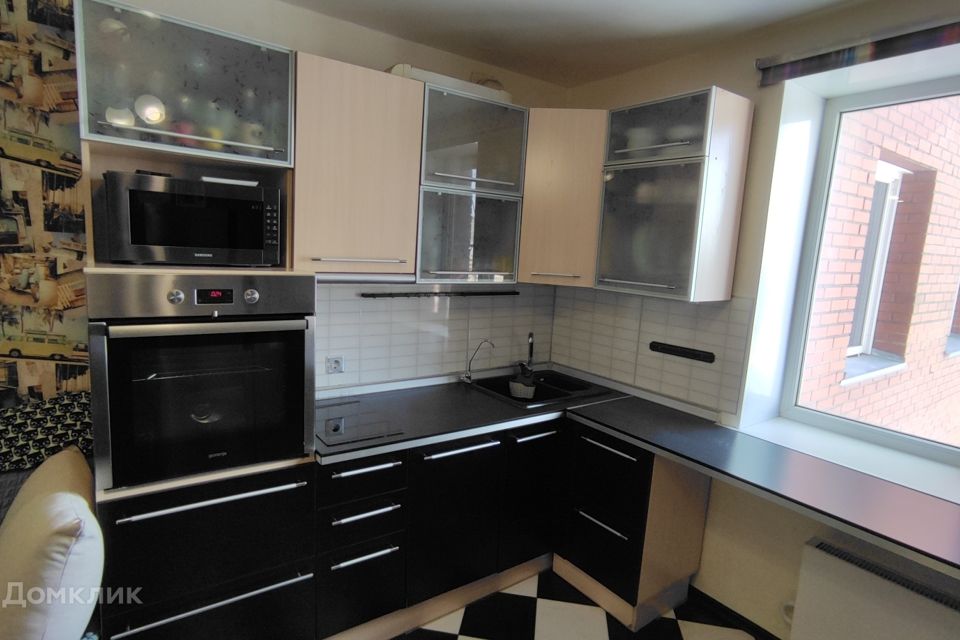 Продаётся 2-комнатная квартира, 61.2 м²