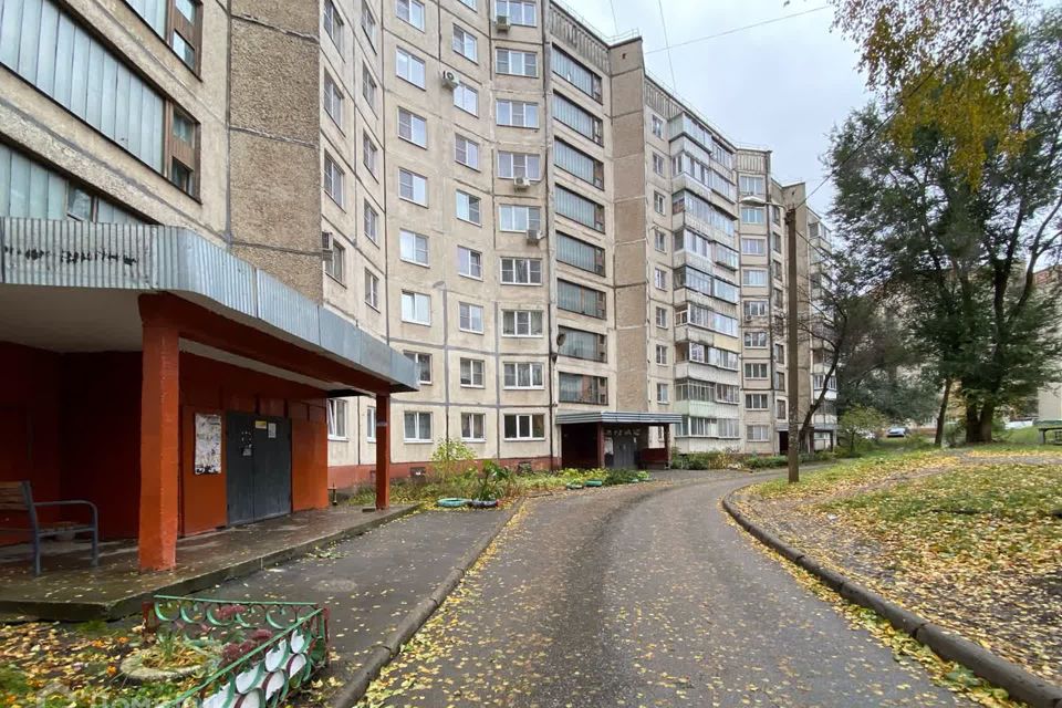Продаётся 4-комнатная квартира, 76 м²