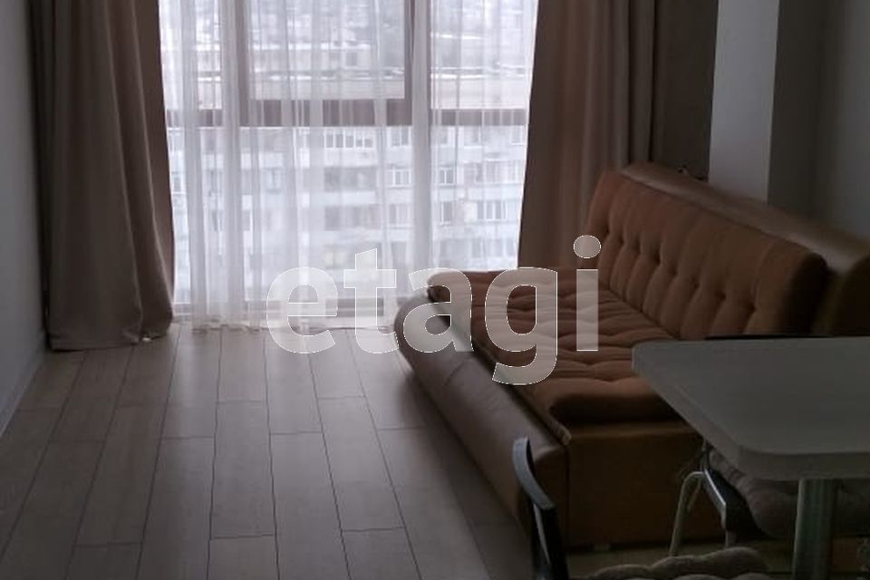Продаётся 2-комнатная квартира, 74.5 м²