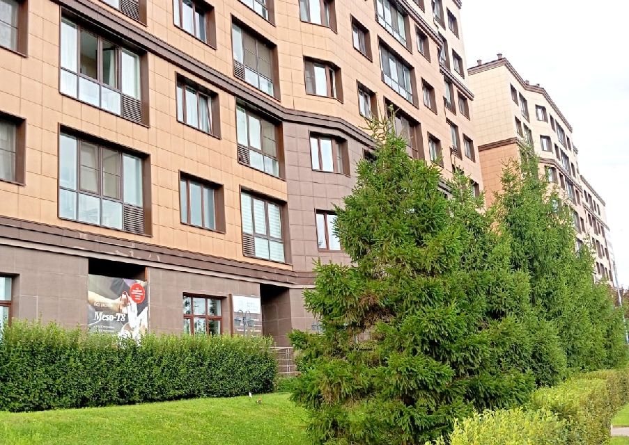 Продаётся 3-комнатная квартира, 132.1 м²