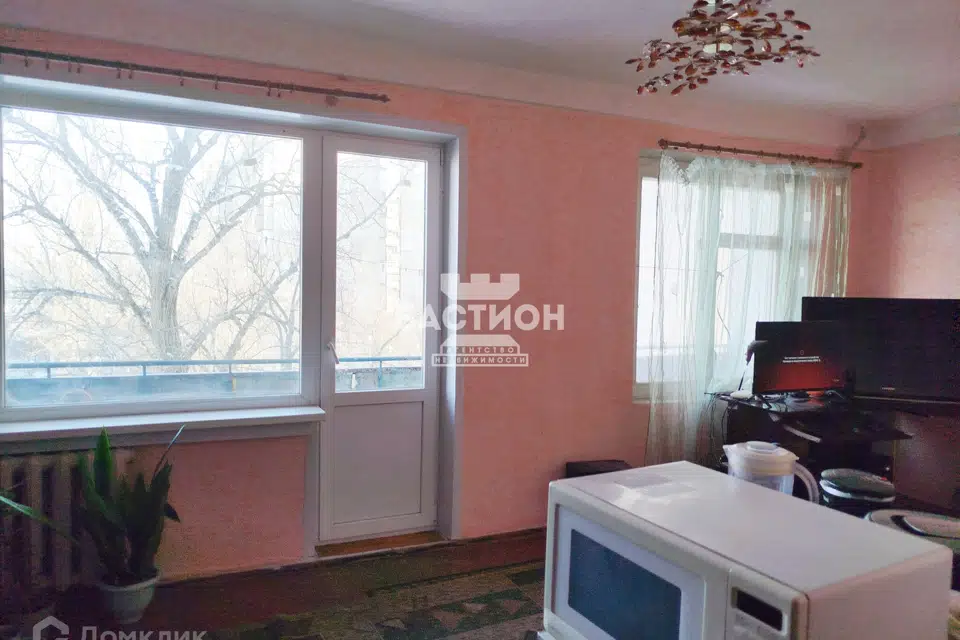 Продаётся 2-комнатная квартира, 53.6 м²