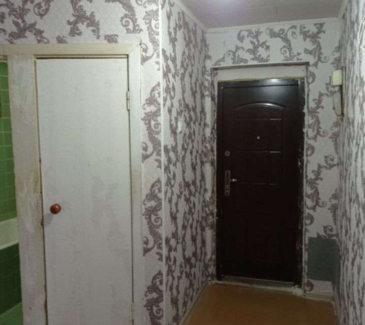Продаётся 3-комнатная квартира, 58.3 м²