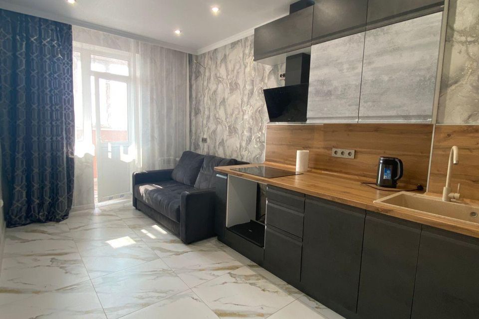 Продаётся 1-комнатная квартира, 47 м²