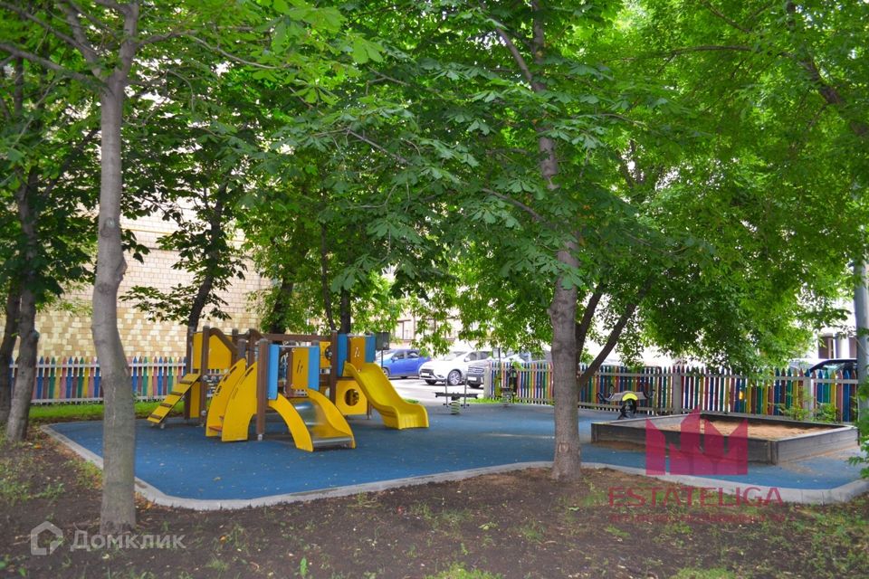 Продаётся 2-комнатная квартира, 57.4 м²