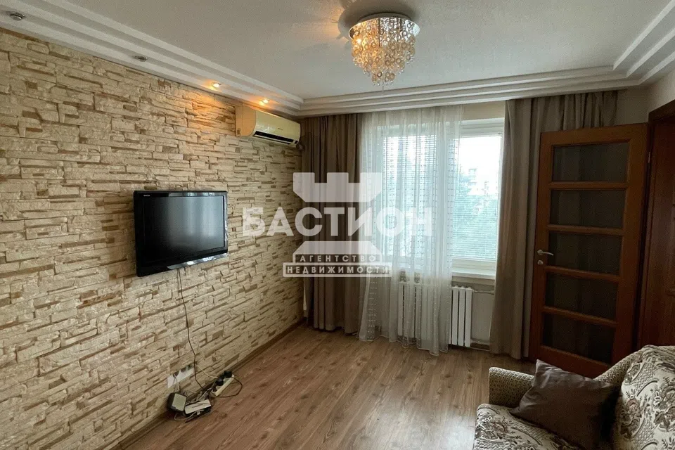 Продаётся 3-комнатная квартира, 67.5 м²