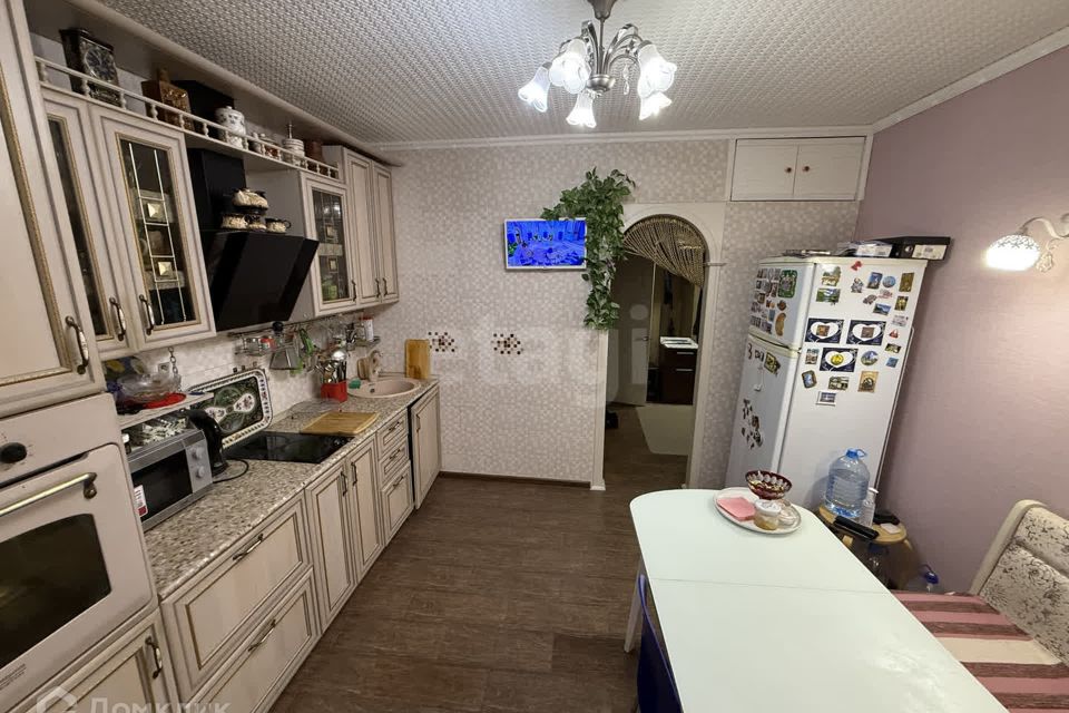 Продаётся 3-комнатная квартира, 82.9 м²