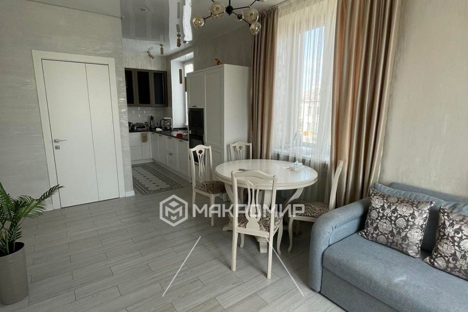 Продаётся 3-комнатная квартира, 64.8 м²