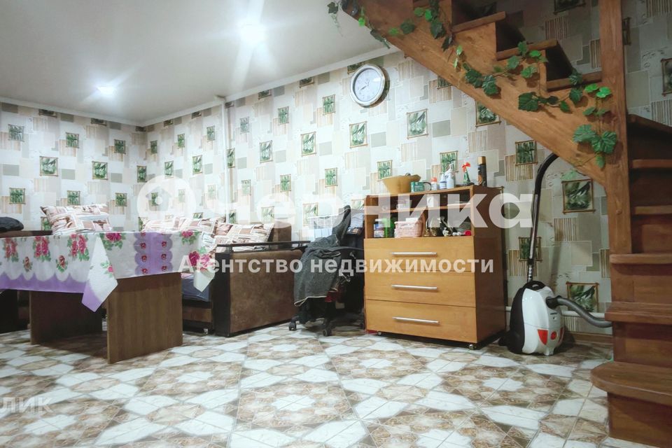 Продаётся 2-этажный дом, 114 м²