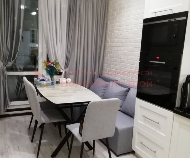 Продаётся 2-комнатная квартира, 58.6 м²