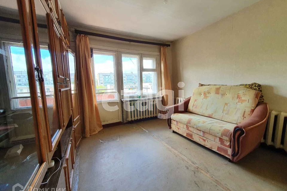 Продаётся 3-комнатная квартира, 59.8 м²
