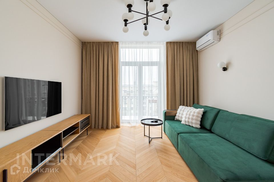 Сдаётся 2-комнатная квартира, 58 м²