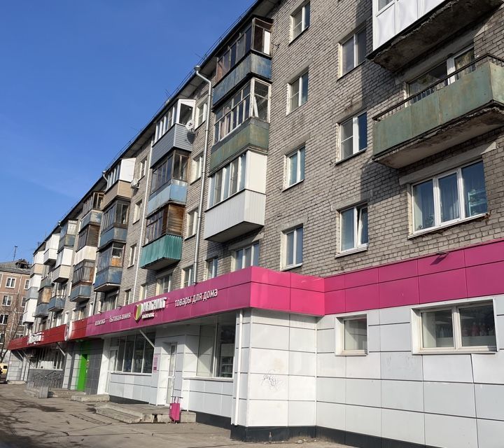 Продаётся 3-комнатная квартира, 54.8 м²