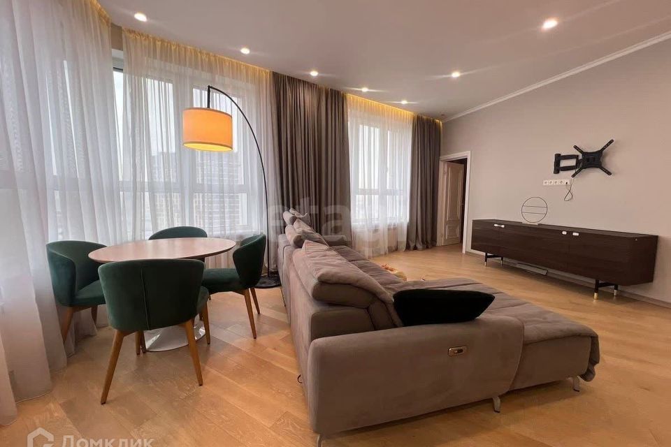Продаётся 2-комнатная квартира, 70 м²