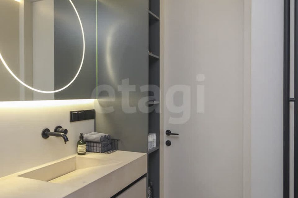 Продаётся 3-комнатная квартира, 98.6 м²