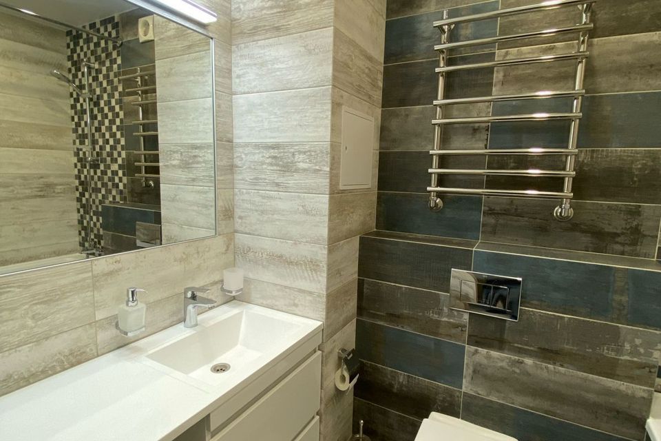 Продаётся 1-комнатная квартира, 41 м²