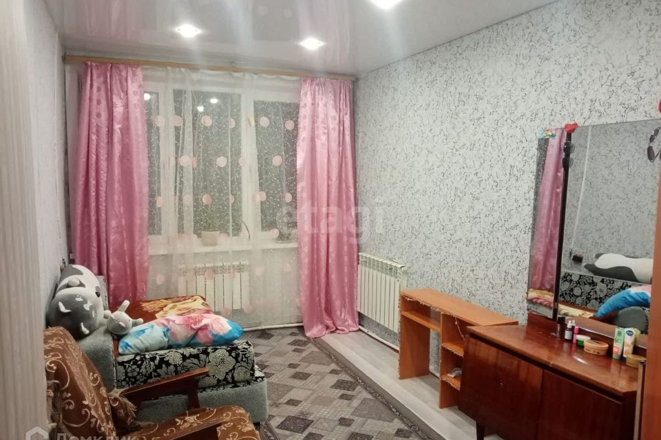 Продаётся 3-комнатная квартира, 56 м²