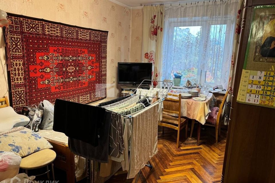Продаётся 3-комнатная квартира, 61.4 м²