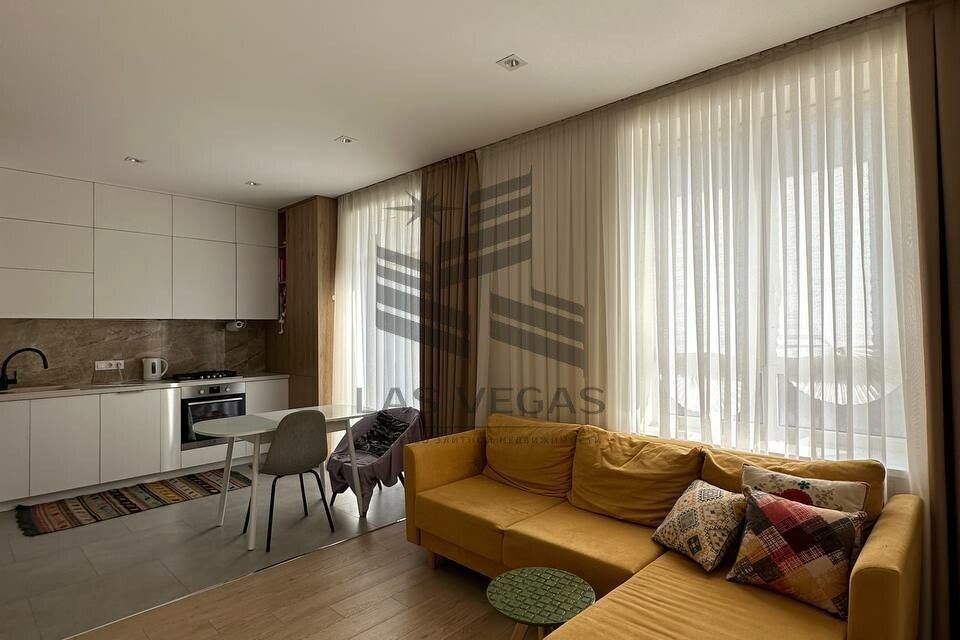 Сдаётся 2-комнатная квартира, 60 м²