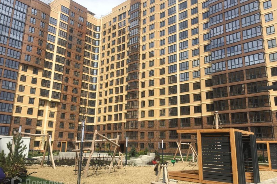 Продаётся 3-комнатная квартира, 82 м²
