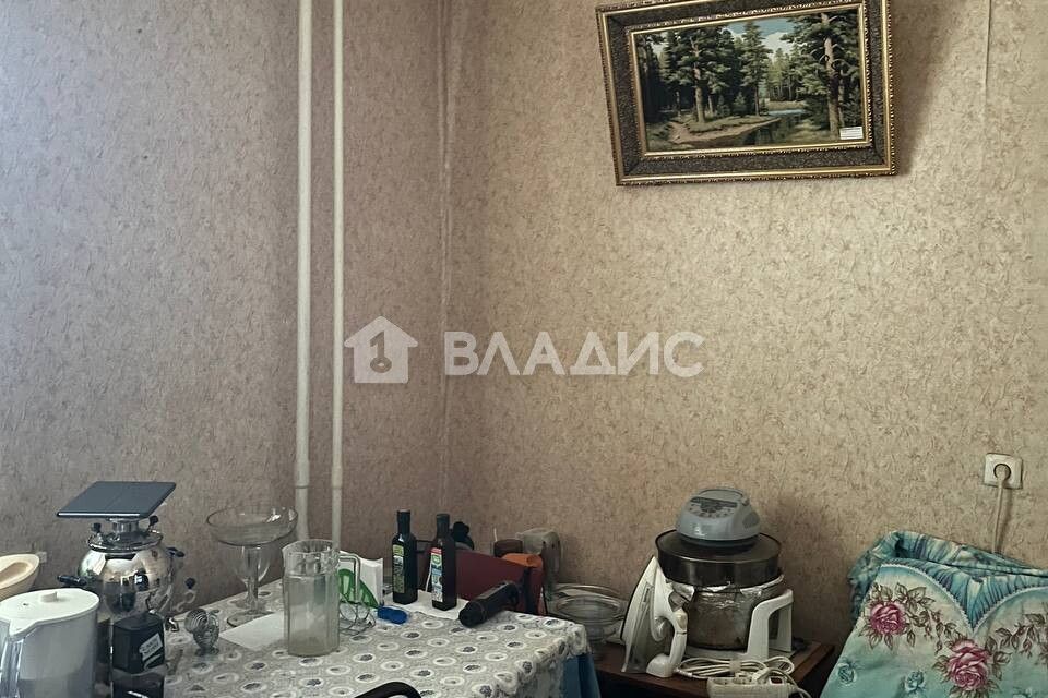 Продаётся 1-комнатная квартира, 41.8 м²