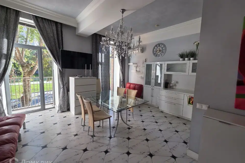 Продаётся 1-комнатная квартира, 40 м²