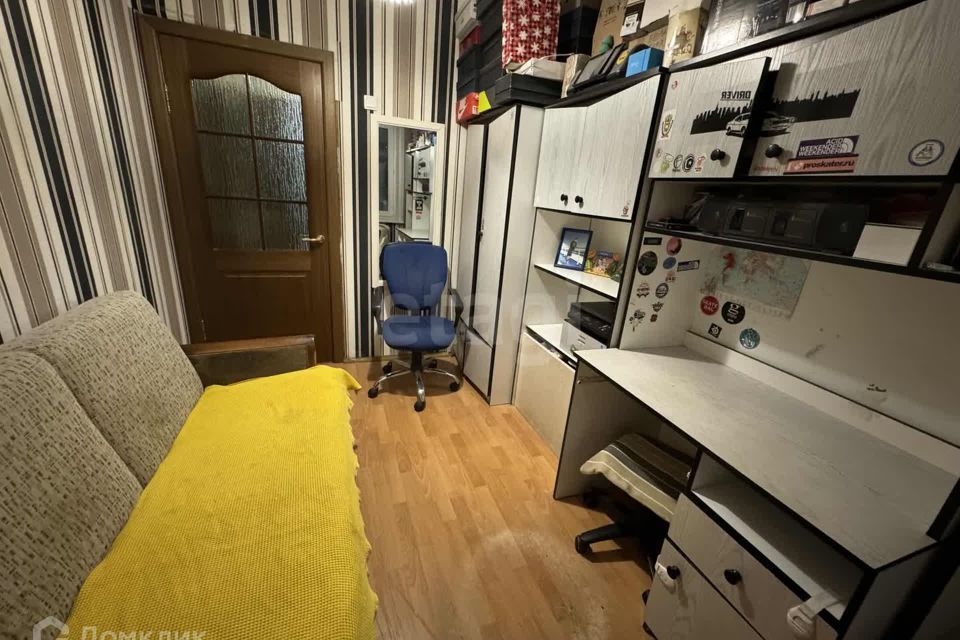 Продаётся 4-комнатная квартира, 71.4 м²
