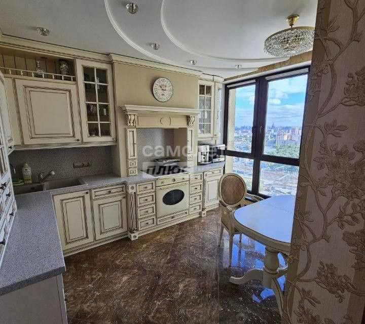 Продаётся 2-комнатная квартира, 55 м²