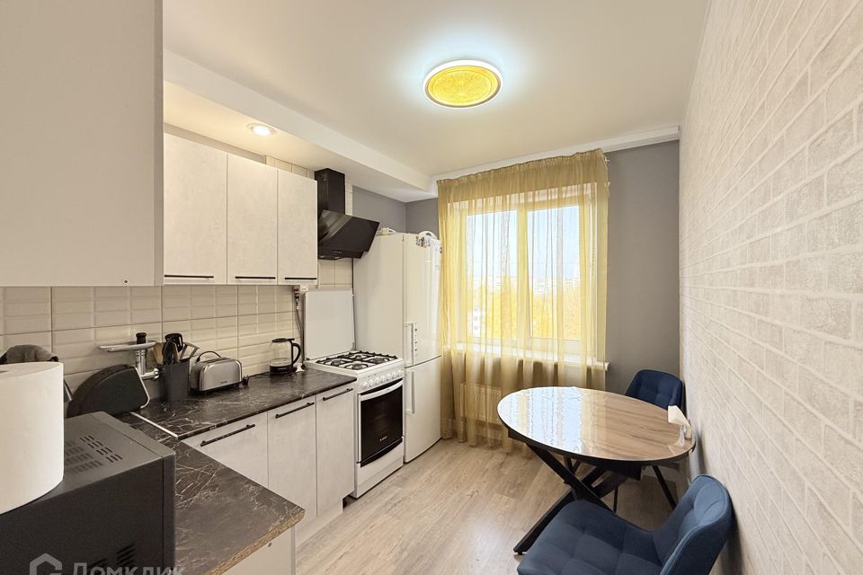 Продаётся 2-комнатная квартира, 52.6 м²