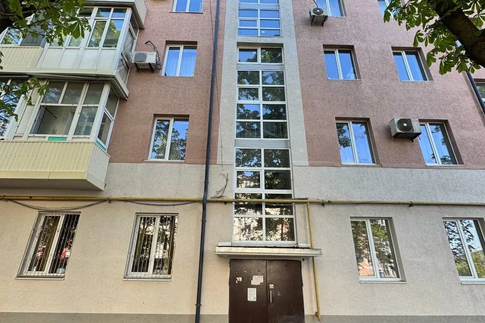 Продаётся 2-комнатная квартира, 56 м²