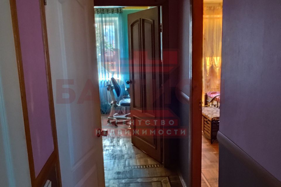 Продаётся 4-комнатная квартира, 99.4 м²