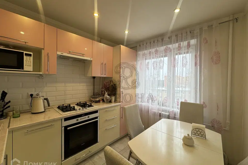 Продаётся 3-комнатная квартира, 68 м²