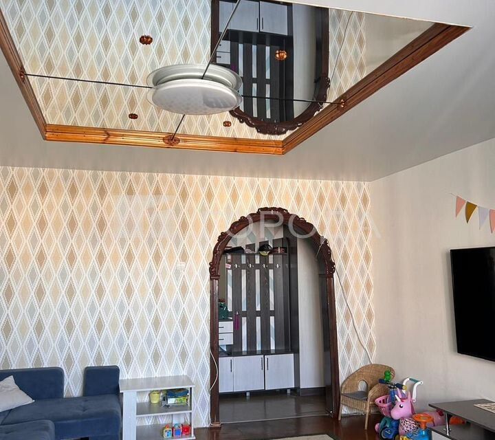 Продаётся 3-комнатная квартира, 72.7 м²
