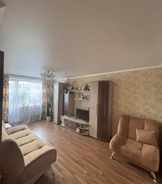 Продаётся 3-комнатная квартира, 60.3 м²
