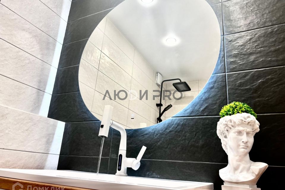 Продаётся 3-комнатная квартира, 60 м²