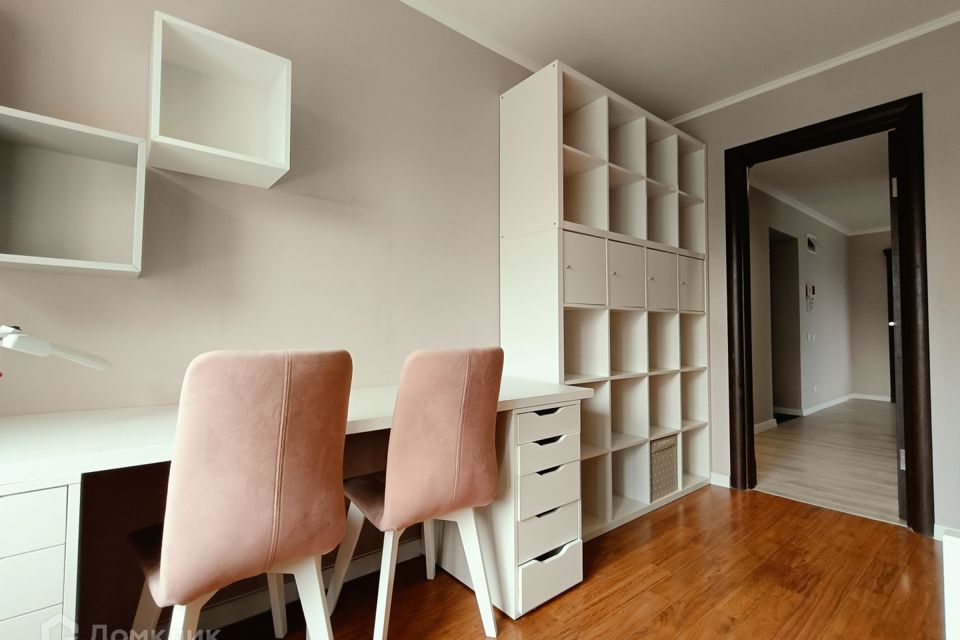 Продаётся 3-комнатная квартира, 70.2 м²