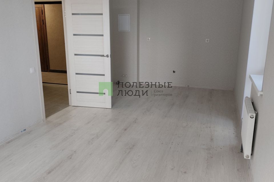 Продаётся 1-комнатная квартира, 41.3 м²