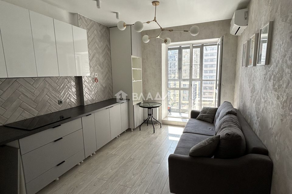 Продаётся 2-комнатная квартира, 65 м²