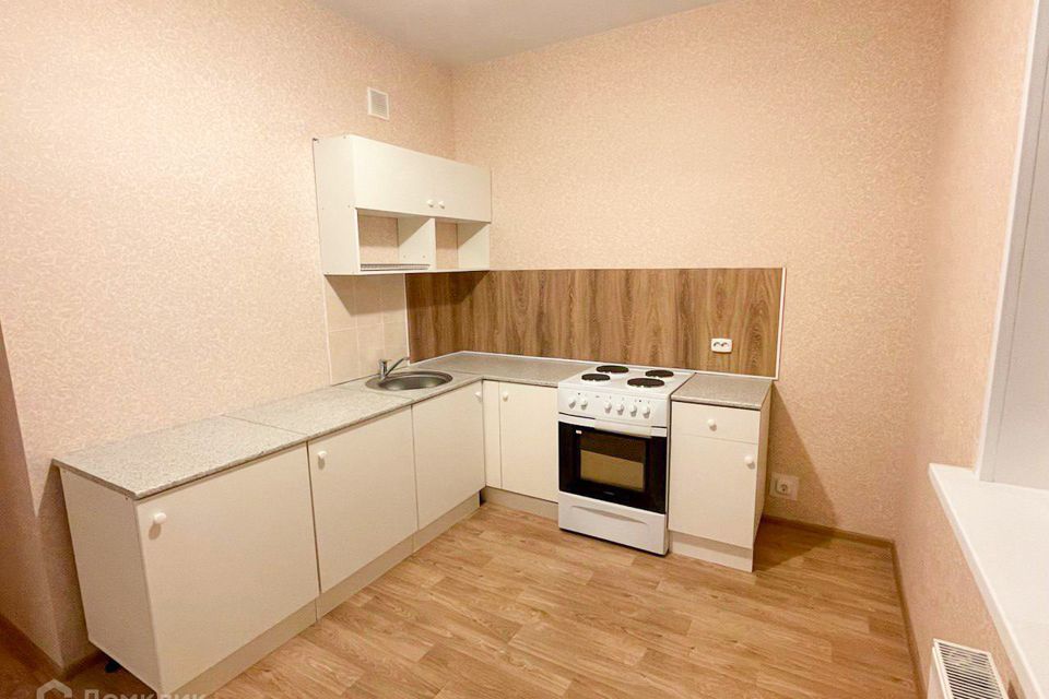 Продаётся 2-комнатная квартира, 55.6 м²