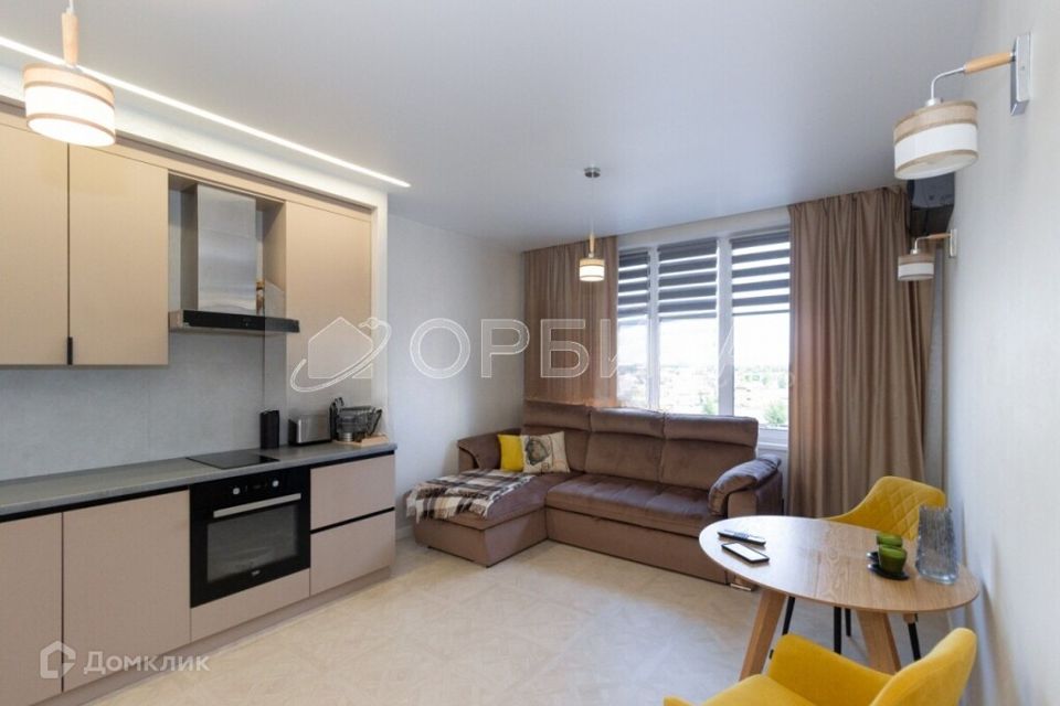 Продаётся 2-комнатная квартира, 60.5 м²