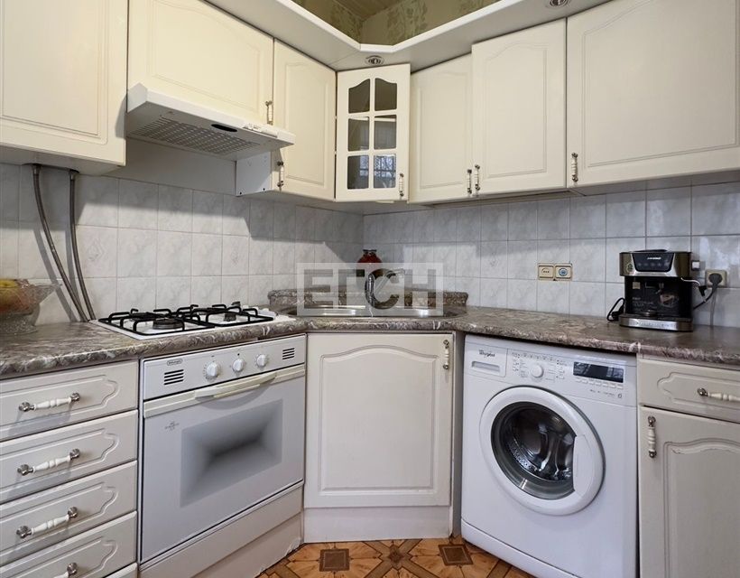 Сдаётся 2-комнатная квартира, 51 м²