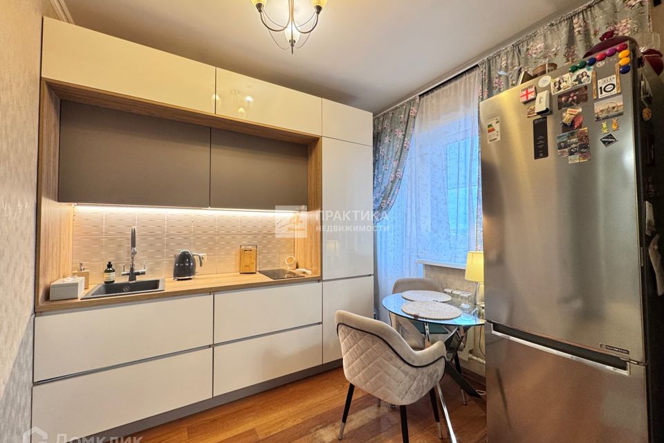 Продаётся 1-комнатная квартира, 38.8 м²