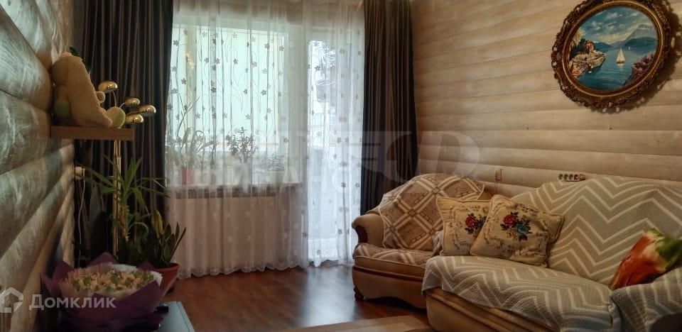 Продаётся 4-комнатная квартира, 83 м²